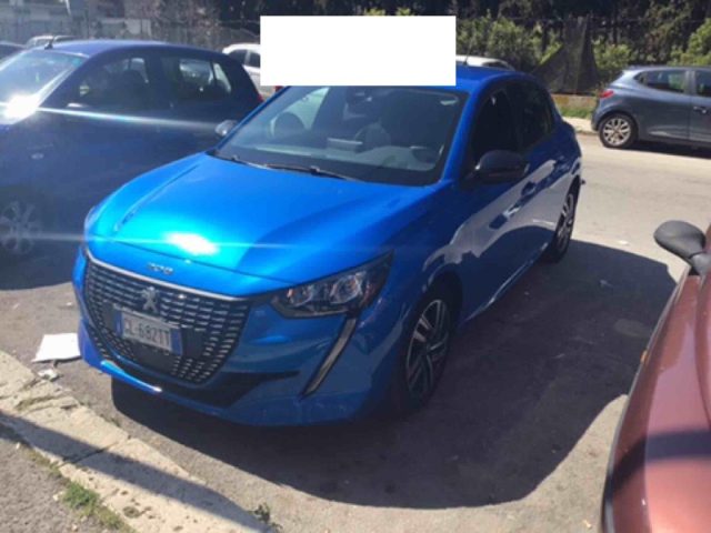 Peugeot 208 PureTech 75 S&S Allure Pack *TELECAMERA* usato a SAN VITO DEI NORMANNI