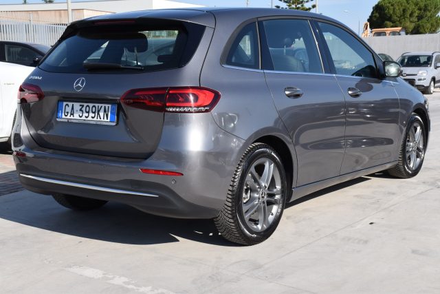 Mercedes-Benz B 180 d Business Extra *NAVIGATORE* - foto 4 di 4
