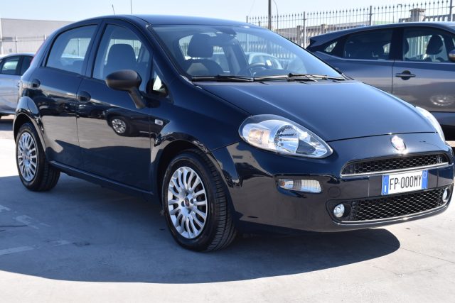 Fiat Punto 1.3 MJT II S&S 95 CV 5 porte Street - foto 3 di 4