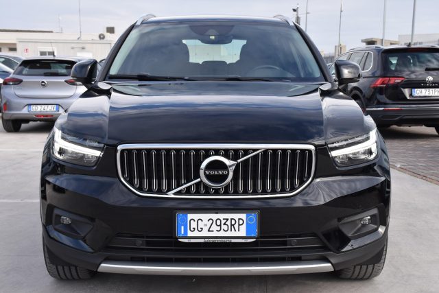 Volvo XC40 T4 Recharge Plug-in Hybrid Inscription Expression - foto 2 di 4