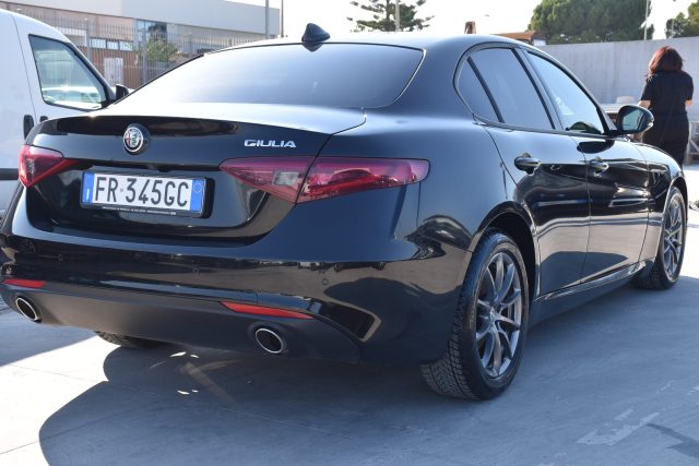Alfa Romeo Giulia 2.2 Turbodiesel 180 CV Super - foto 4 di 4