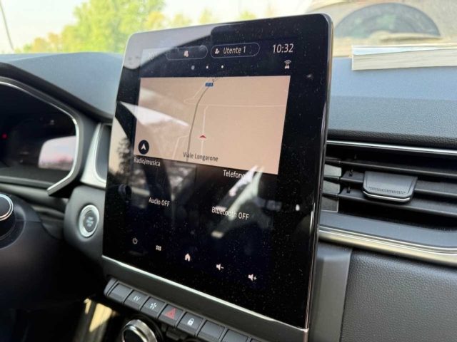Renault Captur Plug-in Hybrid E-Tech 160 CV Intens - foto 4 di 4