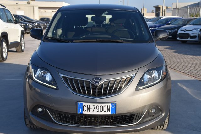 Lancia Ypsilon 1.0 FireFly 5 porte S&S Hybrid Gold - foto 4 di 4