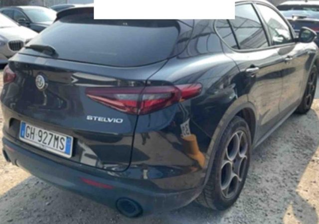 Alfa Romeo Stelvio 2.2 Turbodiesel 190 CV AT8 Q4 Sprint - foto 3 di 5