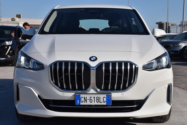 BMW 218 d Active Tourer Luxury - foto 4 di 4