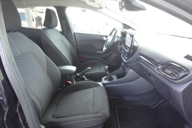 Ford Fiesta 1.1 75 CV 5 porte Titanium - foto 3 di 4