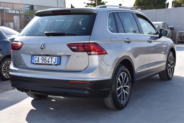 Volkswagen Tiguan 2.0 TDI SCR DSG Business BMT *NAVIGATORE* - foto 4 di 4