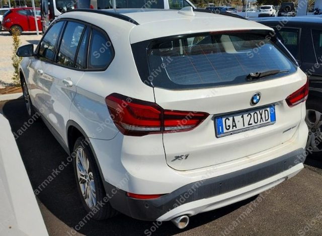 BMW X1 sDrive16d Business Advantage *TETTUCCIO* - foto 3 di 4