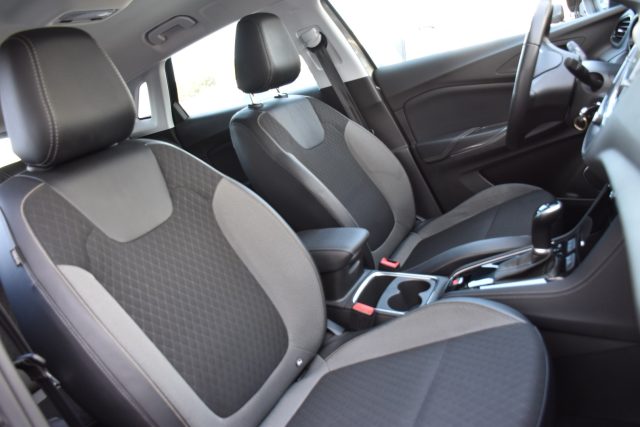 Opel Grandland 1.5 diesel Ecotec Start&Stop aut. Elegance, del 2021, 67.900 km, in vendita a San Vito Dei Normanni (BR)