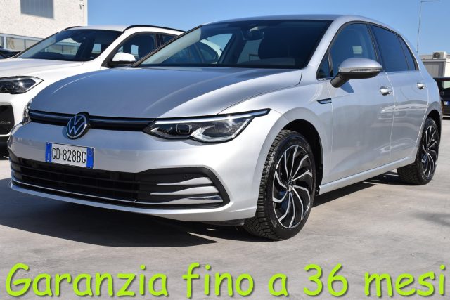 Volkswagen Golf 2.0 TDI SCR Style *FULL LED, SEDILI ELETTRICI* usato a SAN VITO DEI NORMANNI