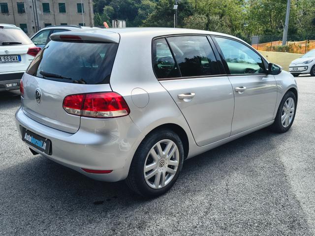 Volkswagen Golf 2.0 TDI 110CV DPF 5p. Trendline - foto 4 di 4