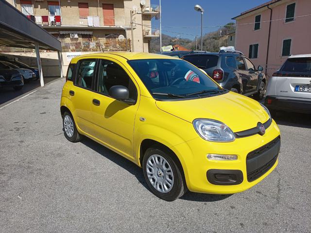 Fiat Panda 1.0 POP HYBRID - EXTRA SCONTO -4100 LUGLIO - foto 2 di 4