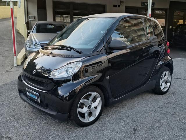 smart forTwo 1000 MHD coupé pure - Km 84.300 - Radio Touchsreen, del 2010, 84.300 km, in vendita a Genova (GE)