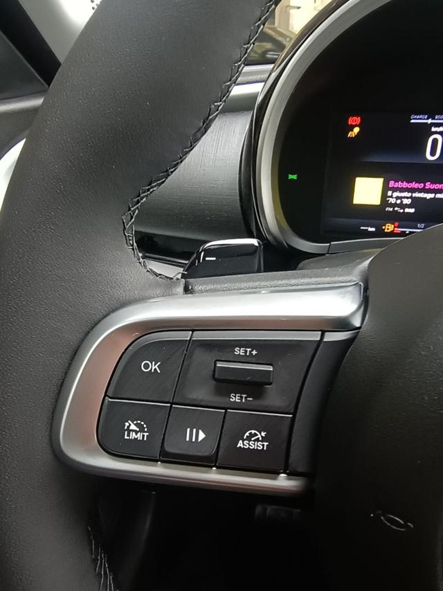 Fiat 600 Hybrid DCT MHEV - KM.ZERO - FULL OPTIONAL, del 2025, in vendita a Genova (GE)