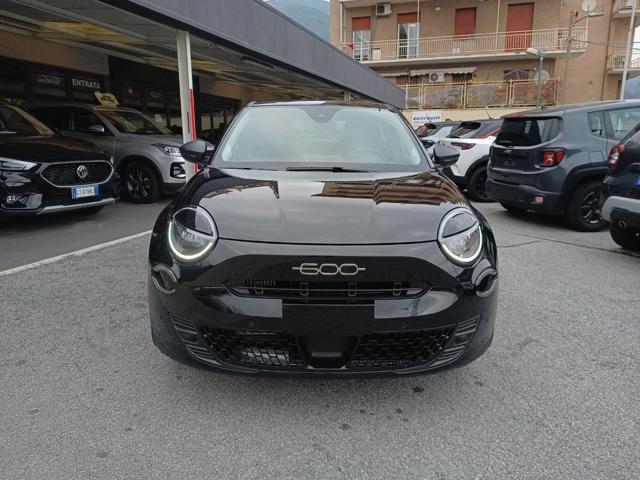 Fiat 600 Hybrid DCT MHEV - KM.ZERO - FULL OPTIONAL km 0 a GENOVA