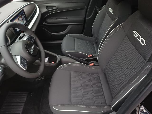 Fiat 600 Hybrid DCT MHEV - KM.ZERO - FULL OPTIONAL km 0 a GENOVA