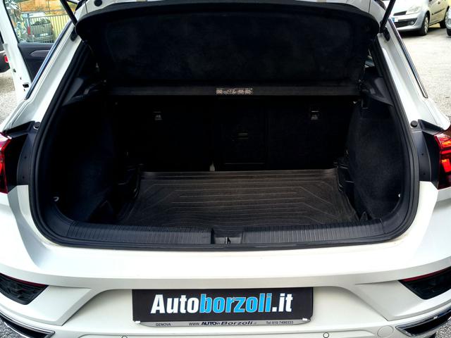 Volkswagen T-Roc 1.5 TSI ACT Sport BMT R-Line - Unicoproprietario, del 2021, 71.000 km, in vendita a Genova (GE)