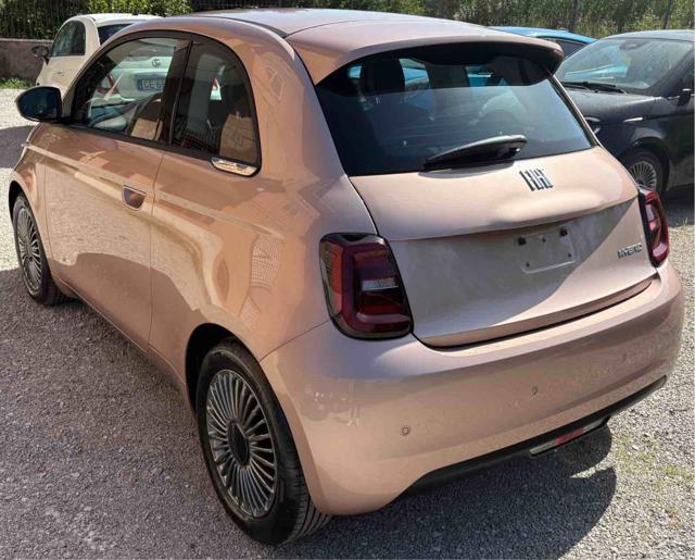 Fiat 500 Berlina Hybrid Torino - foto 3 di 26
