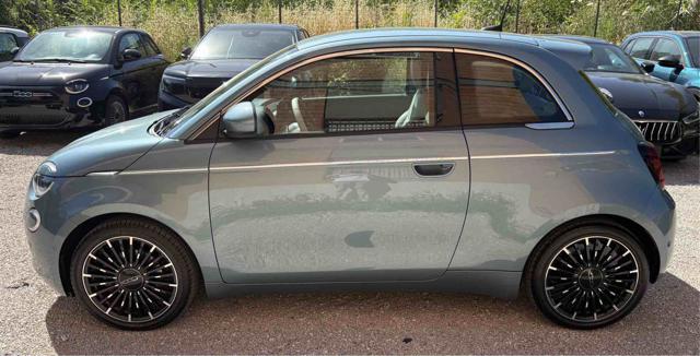 Fiat 500e 3+1 42 kWh La Prima - foto 2 di 4