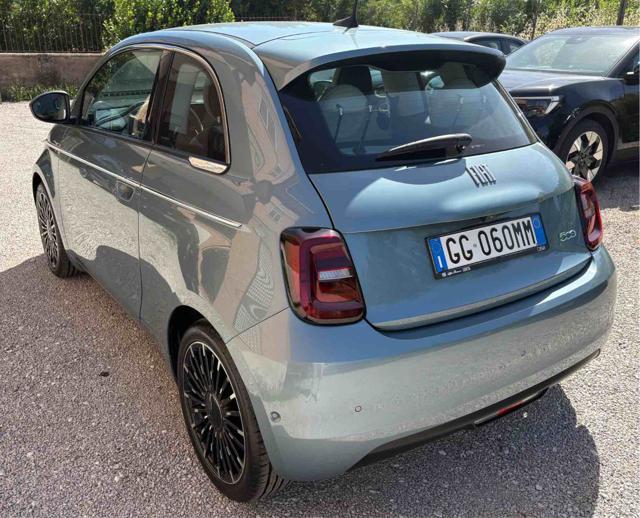 Fiat 500e 3+1 42 kWh La Prima - foto 3 di 4