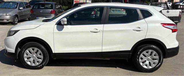 Nissan Qashqai 1.5 dCi Visia - foto 2 di 4