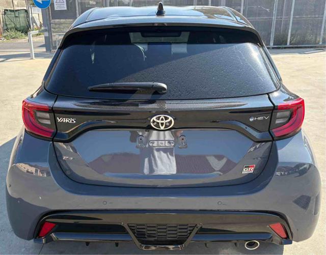 Toyota Yaris 1.5 130 Hybrid 5 porte GR Sport - foto 4 di 4