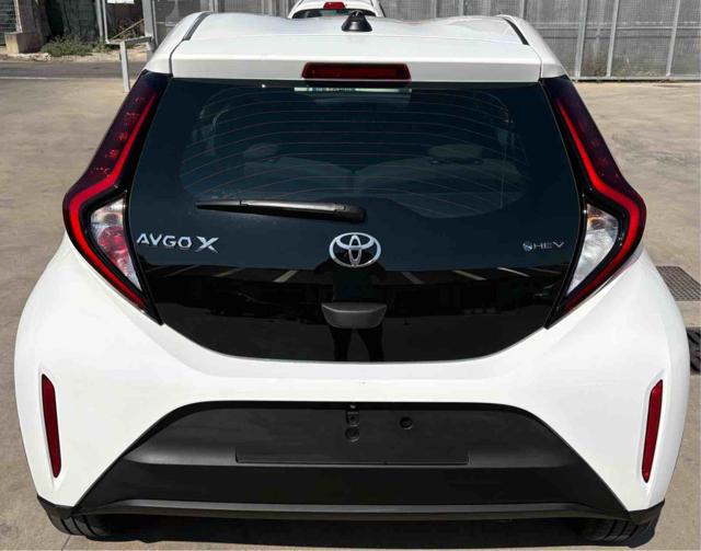 Toyota Aygo X 1.5 Full Hybrid 115 CV 5 porte - foto 4 di 4