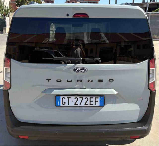 Ford Tourneo Courier 1.0 EcoBoost Powershift Titanium - foto 4 di 4