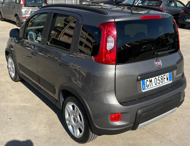Fiat Panda 1.0 FireFly S&S Hybrid City Life - foto 3 di 25