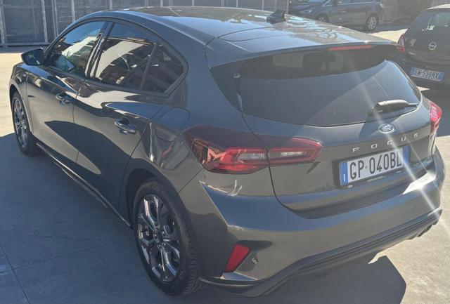 Ford Focus 1.0 EcoBoost Hybrid 125 CV 5p. ST-Line - foto 3 di 4