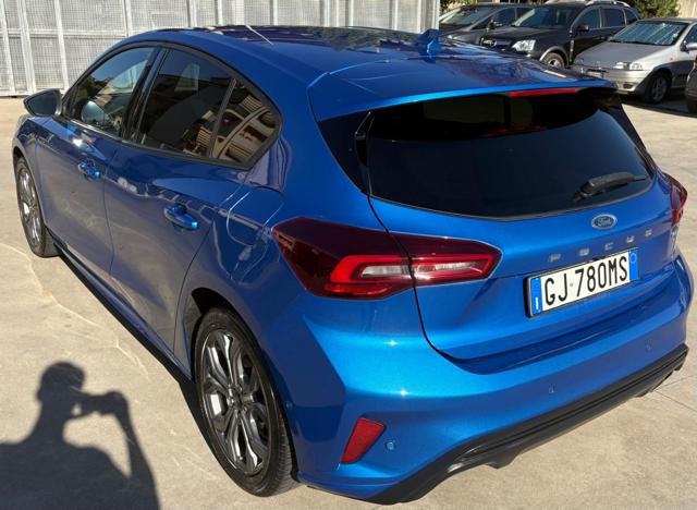 Ford Focus 1.0 EcoBoost 125 CV 5p. ST-Line - foto 3 di 4