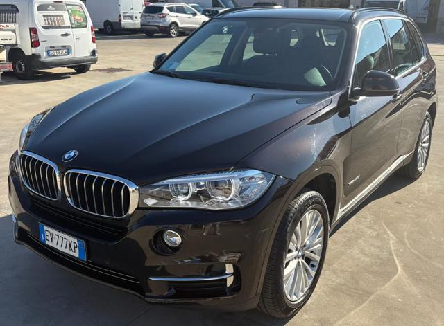 BMW X5 xDrive25d Business, del 2014, 131.744 km, in vendita a Monterotondo (RM)