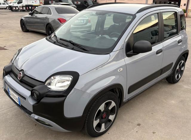 Fiat Panda Cross 1.0 FireFly S&S Hybrid, del 2022, 34.899 km, in vendita a Monterotondo (RM)