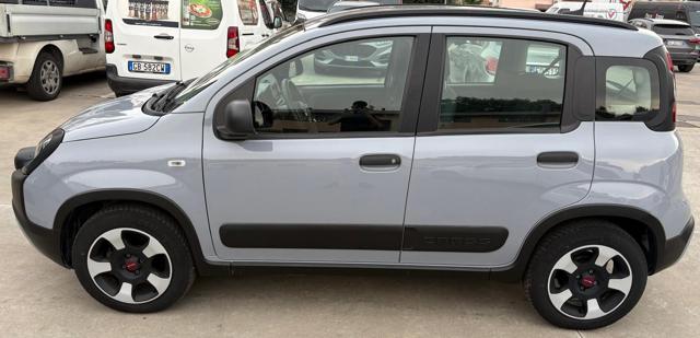 Fiat Panda Cross 1.0 FireFly S&S Hybrid - foto 2 di 4