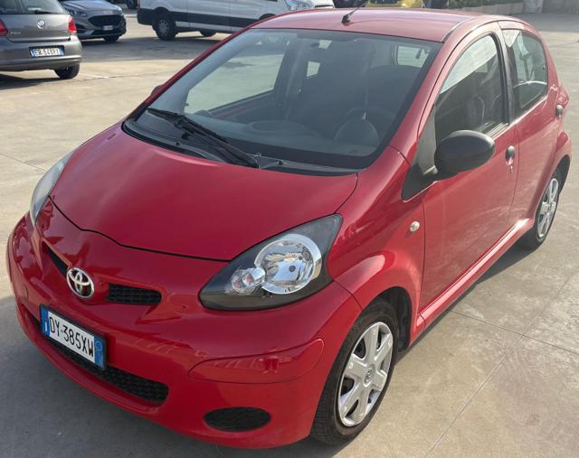 Toyota Aygo 1.0 12V VVT-i 5 porte Now, del 2009, 68.046 km, in vendita a Monterotondo (RM)