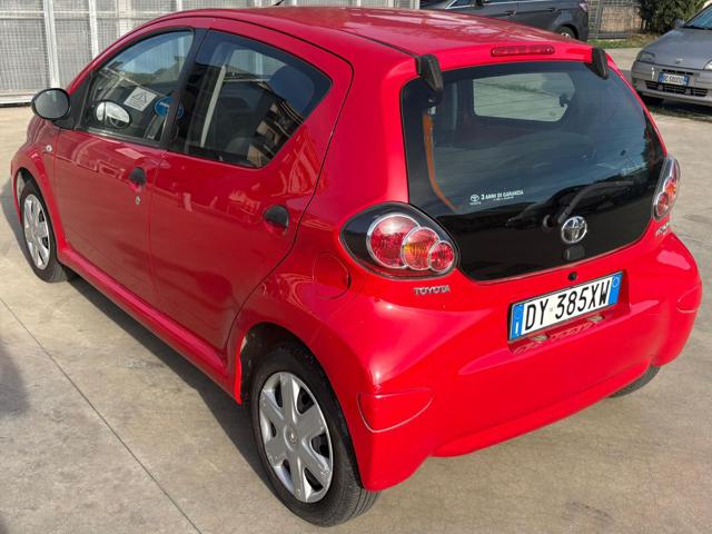 Toyota Aygo 1.0 12V VVT-i 5 porte Now - foto 3 di 4