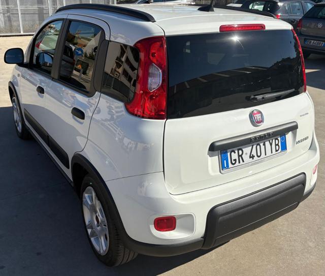Fiat Panda 1.0 FireFly S&S Hybrid - foto 3 di 4