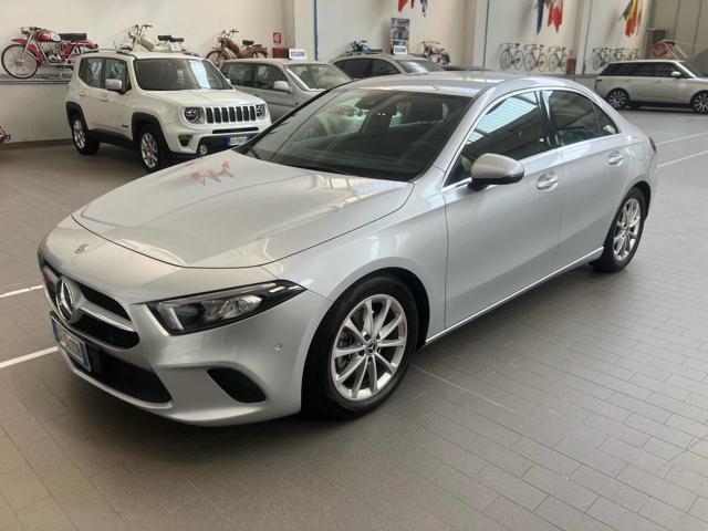 Mercedes-Benz A 200 Sedan Automatic Executive 7G tronic usato a BAREGGIO