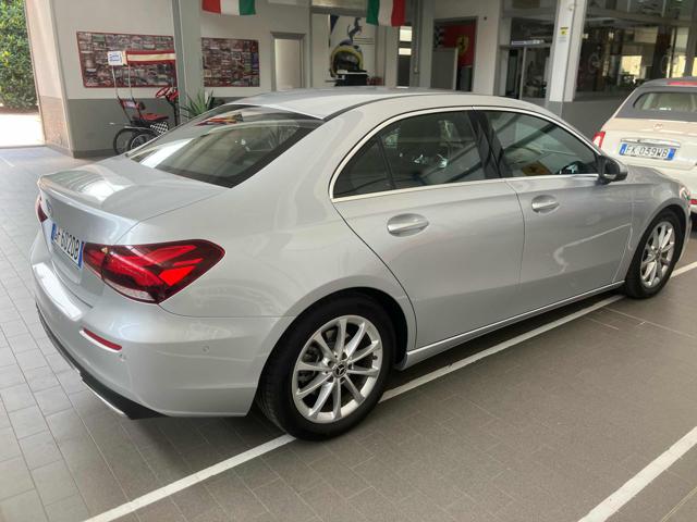Mercedes-Benz A 200 Sedan Automatic Executive 7G tronic - foto 4 di 4