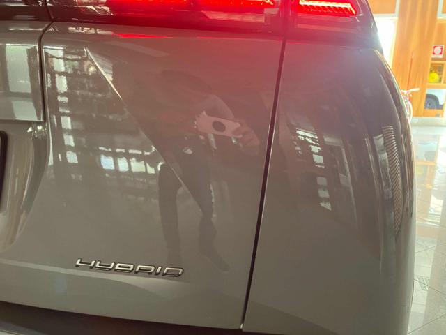 Peugeot 2008 Hybrid 145 e-DCS6 Style - Allure - GT - foto 4 di 4