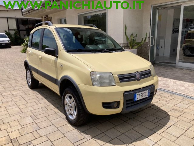 Fiat Panda 1.3 MJT 16V 4x4 Climbing - foto 4 di 4