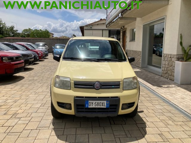 Fiat Panda 1.3 MJT 16V 4x4 Climbing - foto 3 di 4