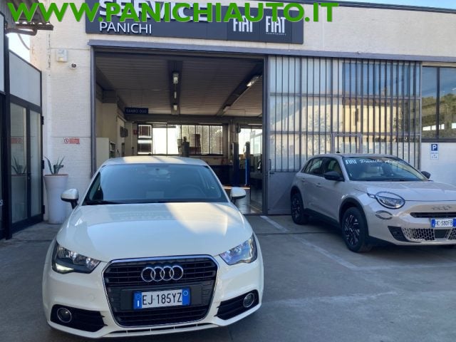 Audi A1 1.2 TFSI Attraction - foto 2 di 4