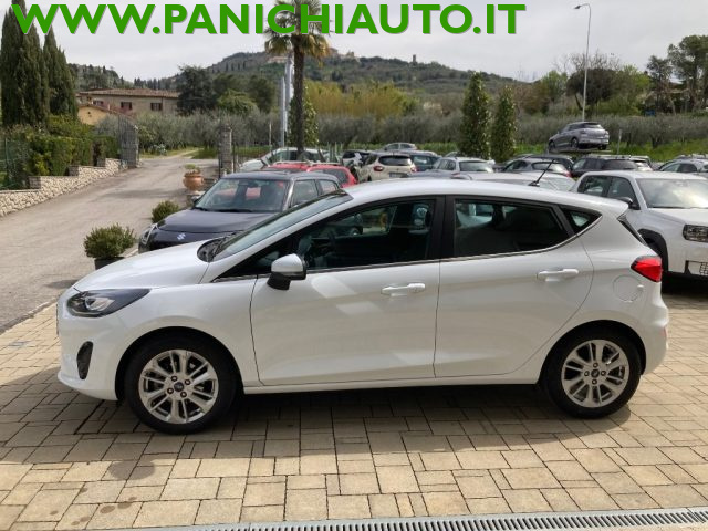 Ford Fiesta 1.1 75 CV GPL 5 porte Titanium - foto 2 di 4