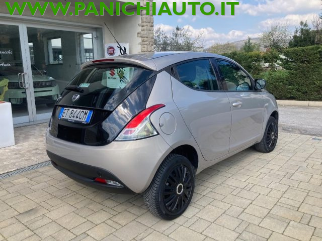 Lancia Ypsilon 0.9 TwinAir 85 CV 5 porte Metano Ecochic Elefantin usato a CORTONA