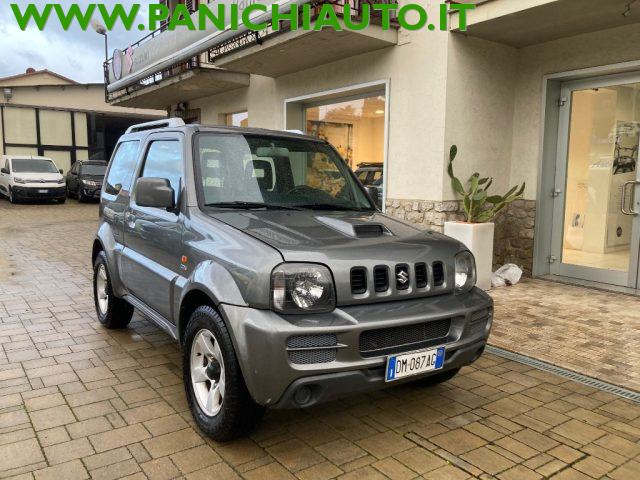 Suzuki Jimny 1.5 DDiS cat 4WD JLX Pi� usato a CORTONA