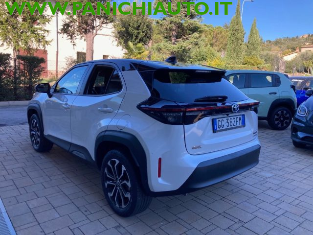 Toyota Yaris Cross 1.5 Hybrid 5p. E-CVT AWD-i Trend, del 2021, 74.530 km, in vendita a Cortona (AR)