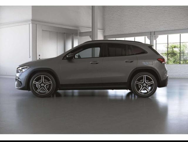 Mercedes-Benz GLA 200 Automatic Premium usato a CANNOBIO