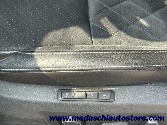 Skoda Superb 2.0 TDI DSG Wagon Executive R-LINE, del 2017, 162.000 km, in vendita a Cannobio (VB)