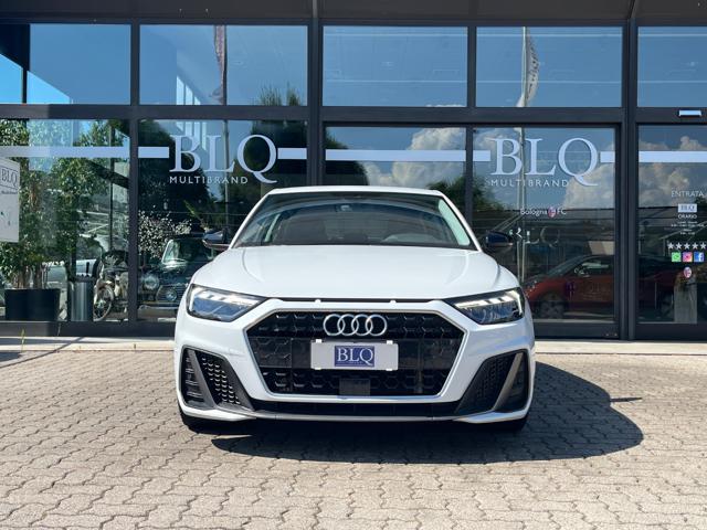 Audi A1 SPB 25 TFSI S line edition - foto 2 di 4